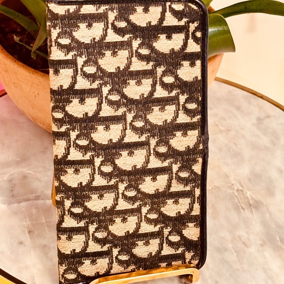 Dior Bifold agenda cash holder Black and Tan Patterned Wallet - Picture 12 of 16